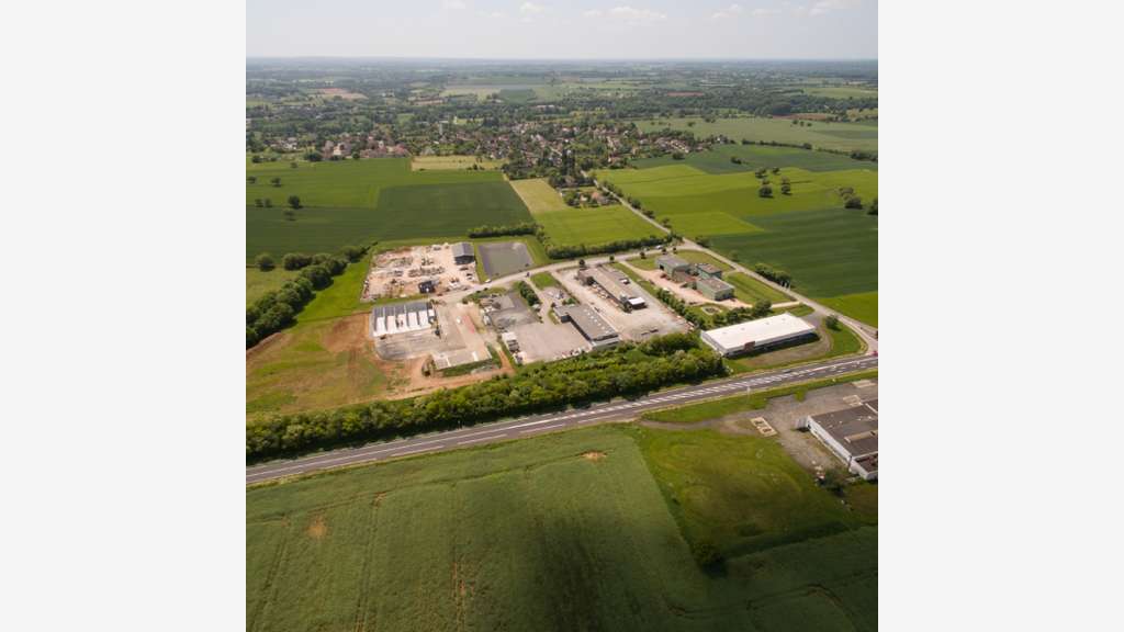Vente terrain industriel de 5,6ha à Montgivray