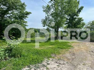 Vente Terrains industriels et agricoles à Montluçon