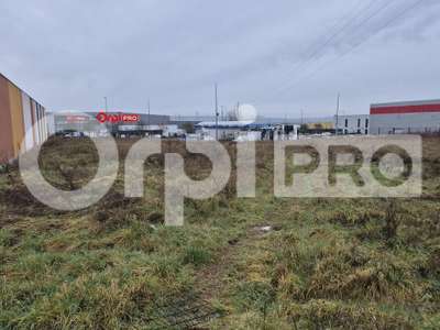 Vente Terrains industriels et agricoles à Ormes
