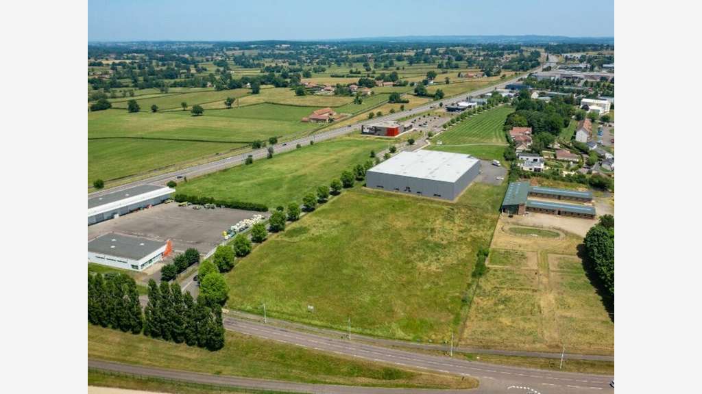 Terrain commercial à vendre Paray-le-Monial (71)