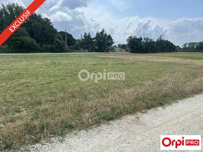 AV terrain 10 000m² zone touristique Pierrelatte