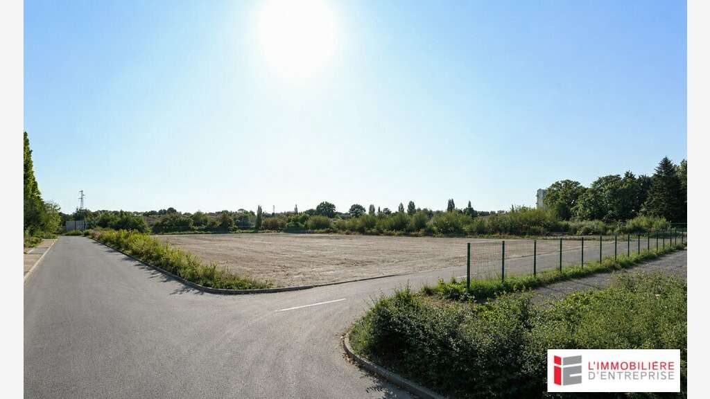 Terrain à vendre de 1400 à 5600m² à Plancoët