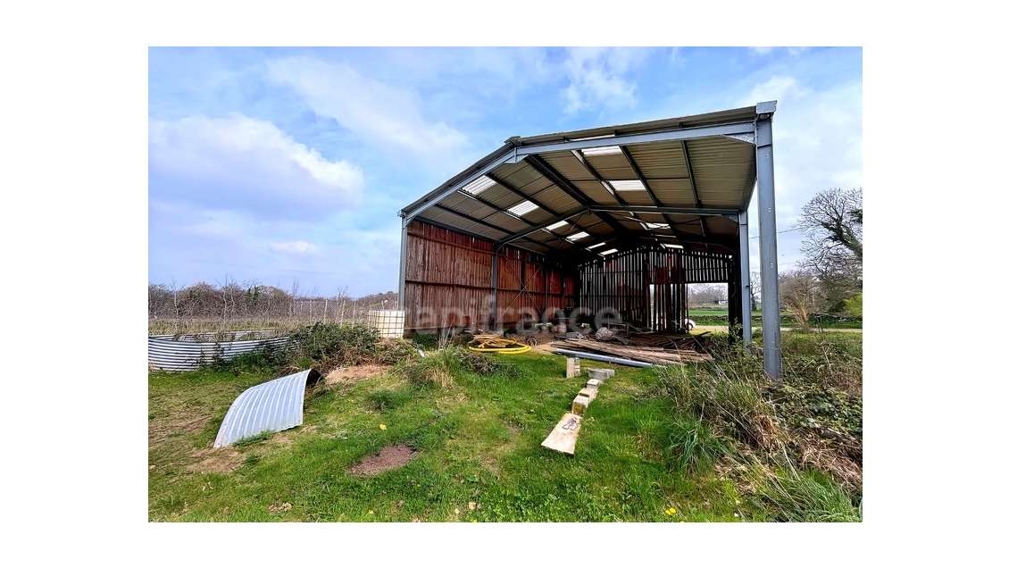 A saisir 3,32 ha de terrain agricole à Pont-Aven