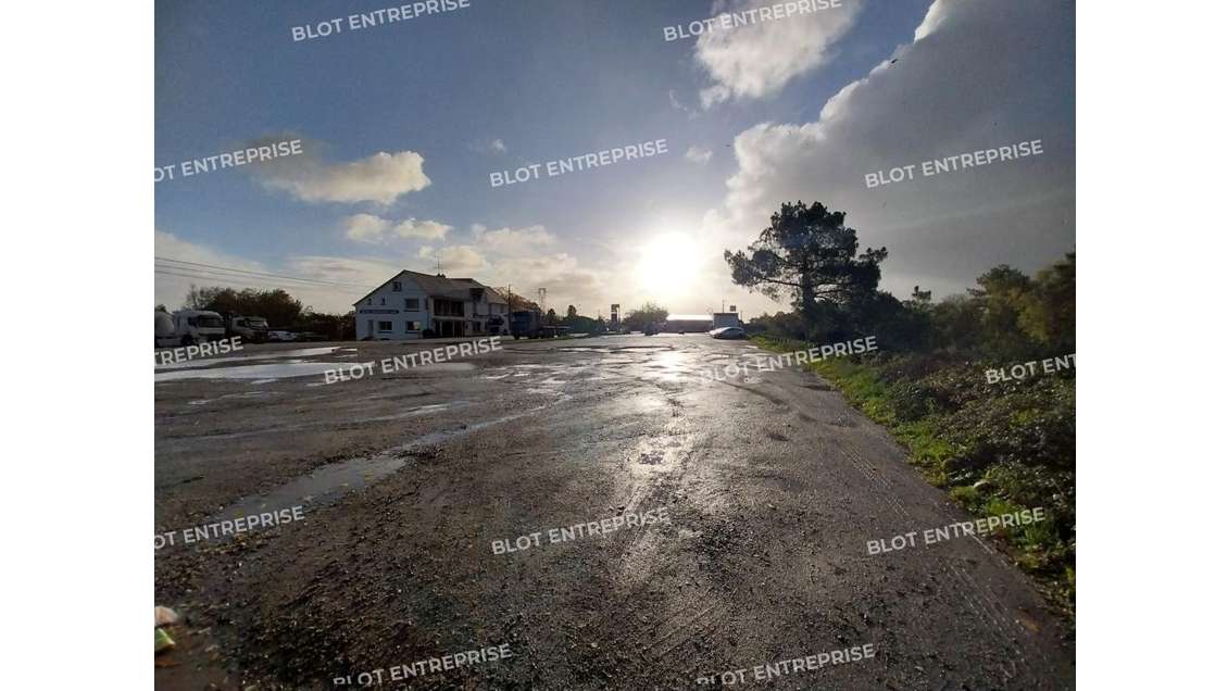 Vente terrain de 900m² à Pontchâteau accès N165