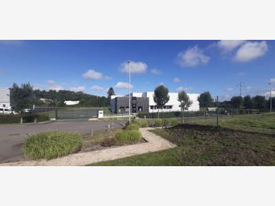Vente bâtiment industriel de 950m² à Quintin
