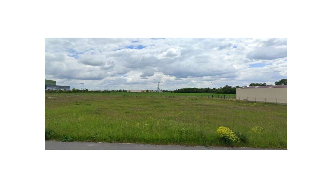 AV terrains industriels de 1200 à 2400m² à Recy