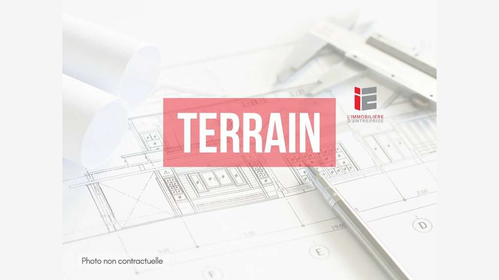 AV terrain constructible 7140m² Rennes intra roc.