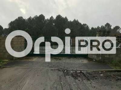 Vente Terrains industriels et agricoles à Saint-Jean-d'Illac