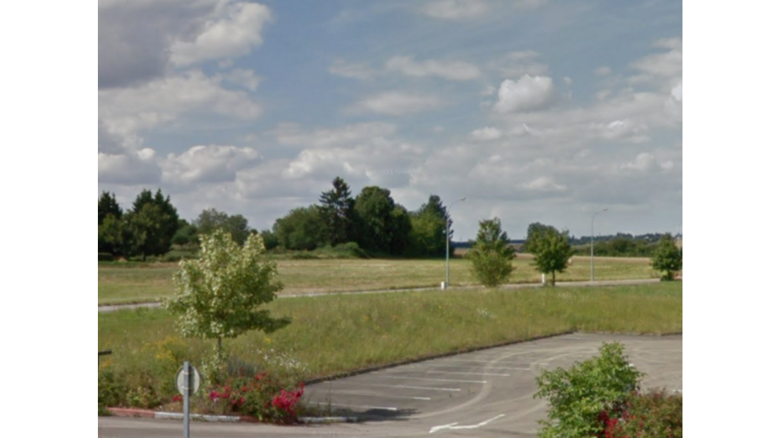 2 terrains attenants à vendre à St-Julien-du-Sault