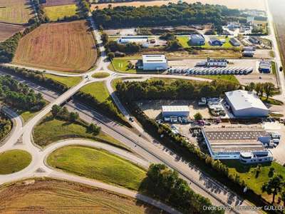 Vente Terrains industriels et agricoles à Sainte-Marie