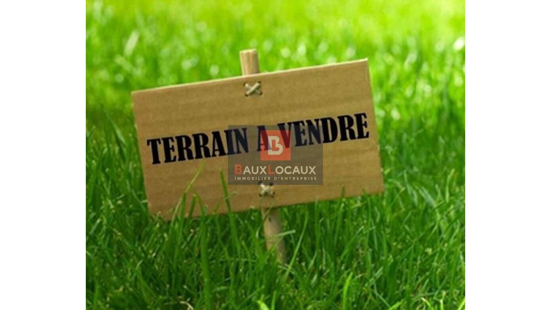 AV terrain 4264m² en zone UE1 Salon de Provence