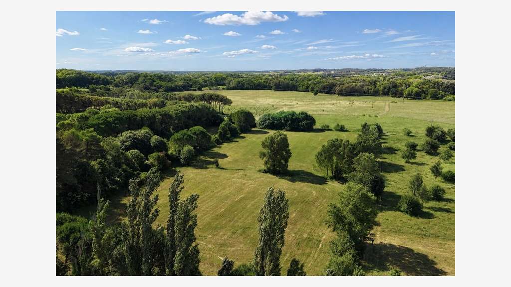 Vente lot de parcelles agricoles 62 ha à Sommières