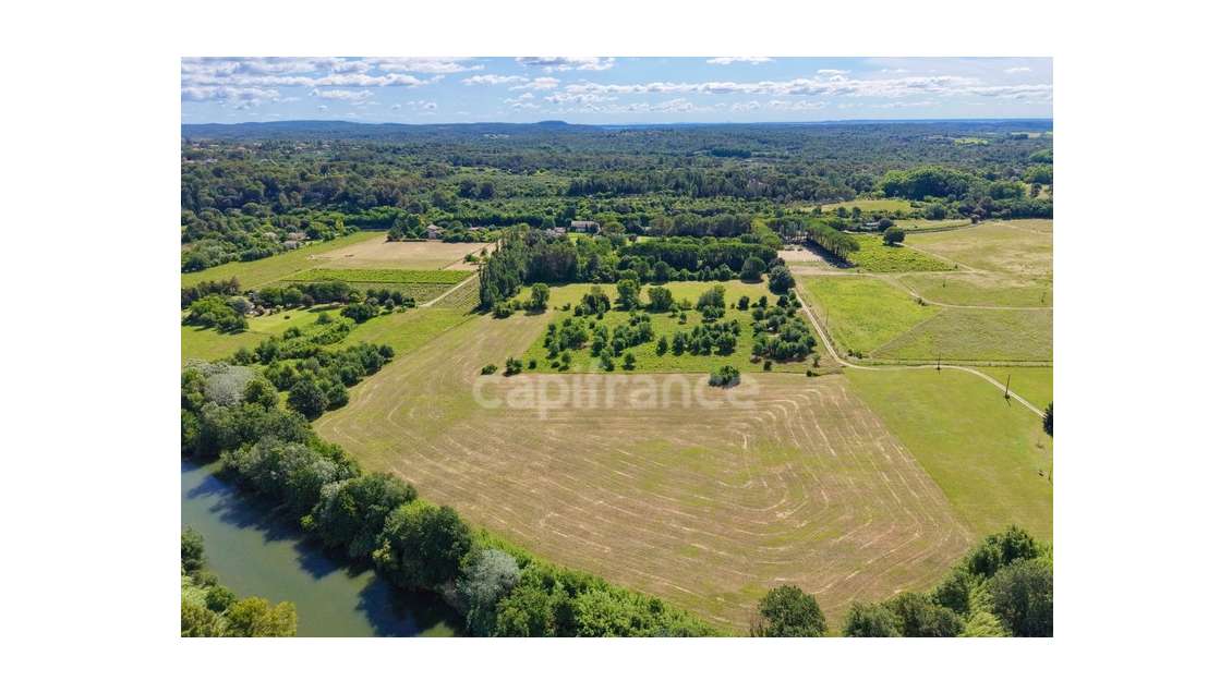 Lot de parcelles agricoles - 62 hectares (62 000
