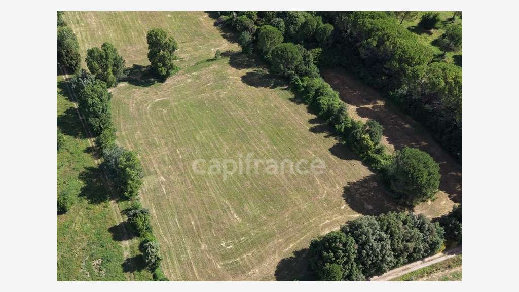 Vente parcelle agricole 5m² à Sommières