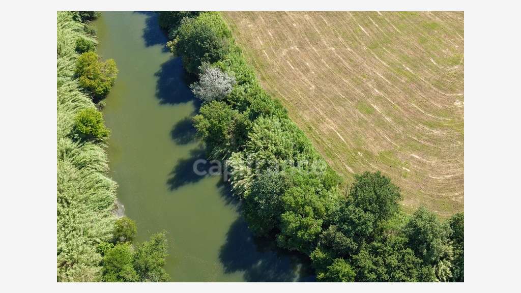 Vente parcelle agricole 350m² à Sommières