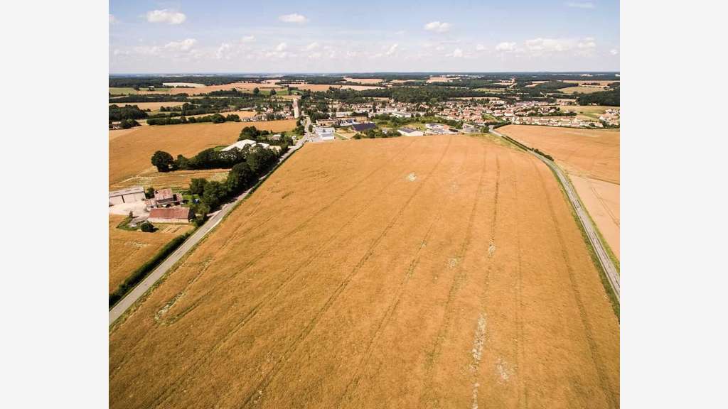 À vendre – 4 hectares de terrains industriels di