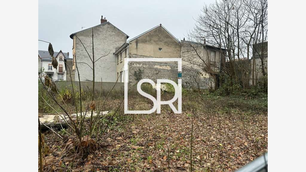 Terrains à vendre vers l'hôpital de Vichy