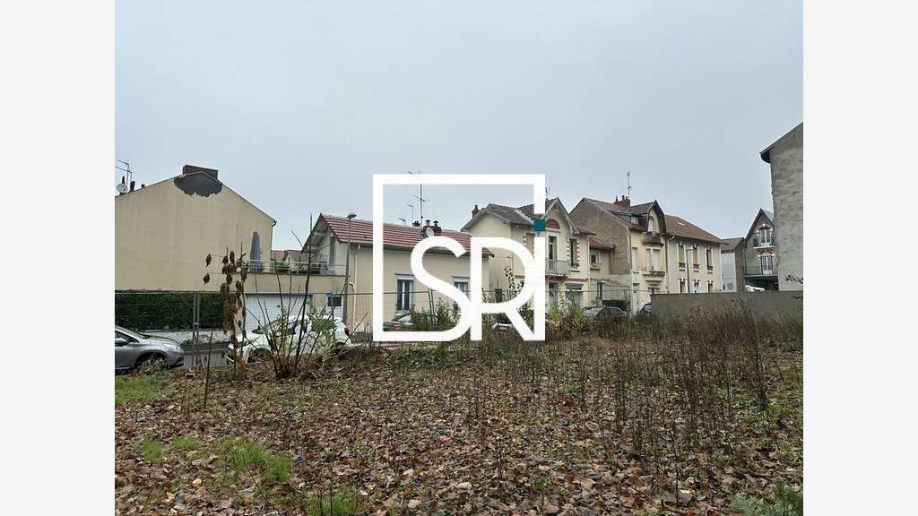 Terrains à vendre vers l'hôpital de Vichy