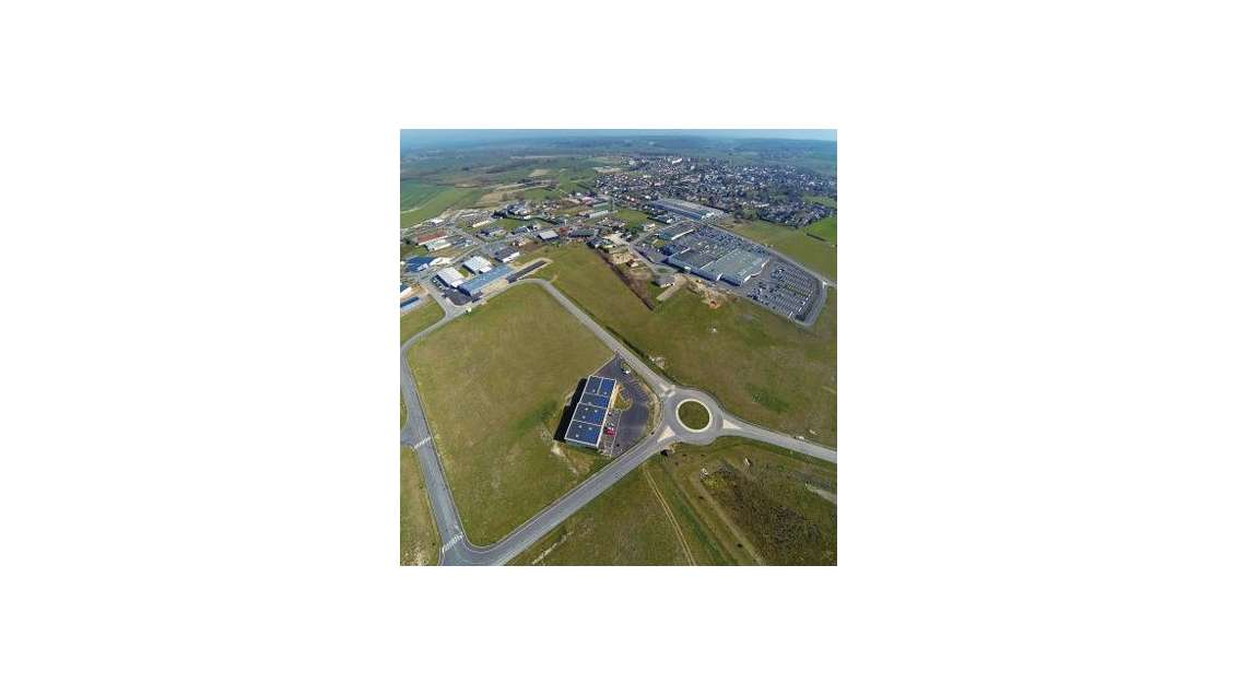 À vendre terrain industriel 8200m² à Vouziers