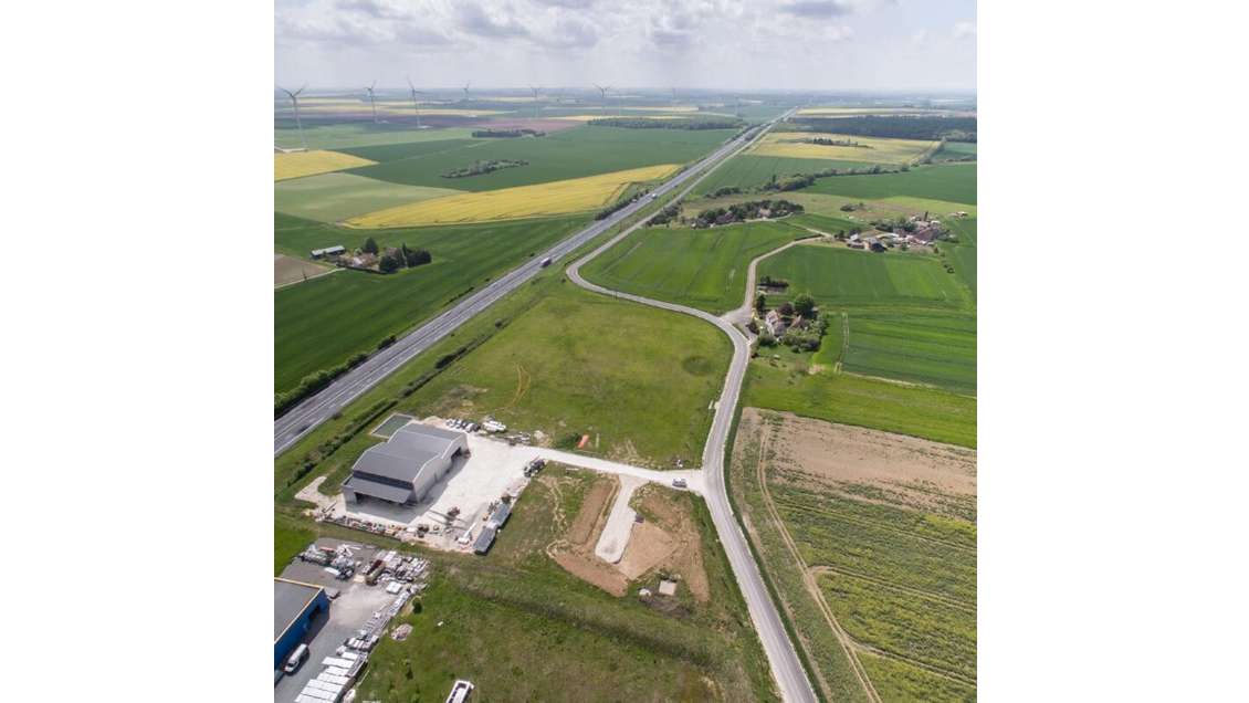 A vendre 9.4 ha de terrains industriels à Massay