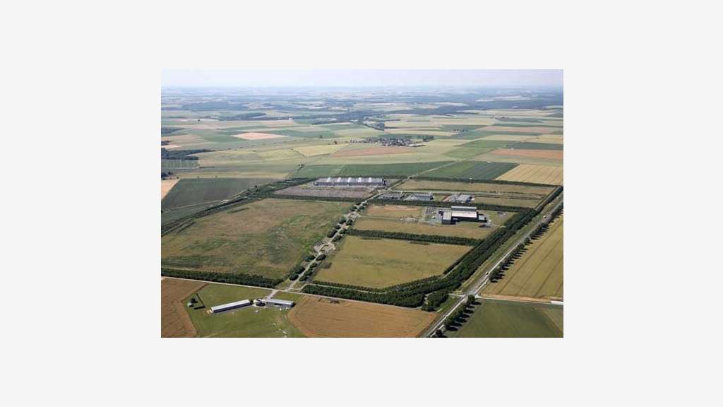 Vente terrain 10000m² à Ploisy Parc du Plateau