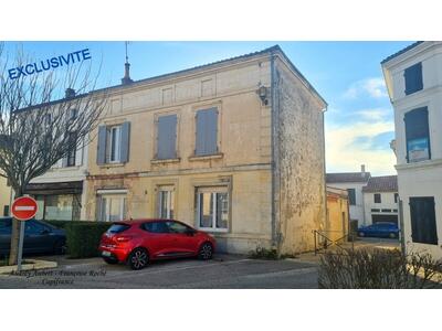 Vente Immeubles commerciaux / Mixtes à Tonnay-Boutonne