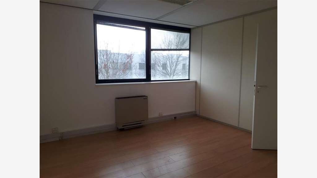Vend bureaux 52m² Toulouse Sud Ouest Basso Combo
