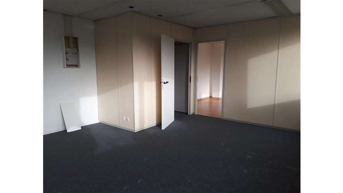 Vend bureaux 52m² Toulouse Sud Ouest Basso Combo