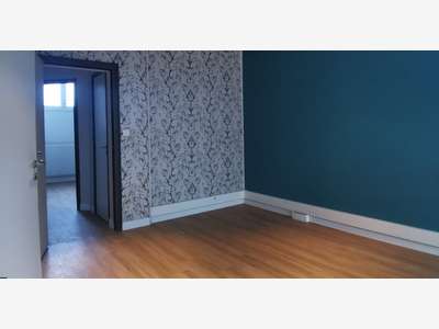 Vente local commercial bureaux 92m² Vannes centre