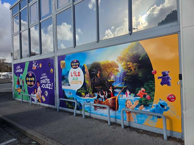 Ouvrir une enseigne LA GRANDE RÉCRÉ