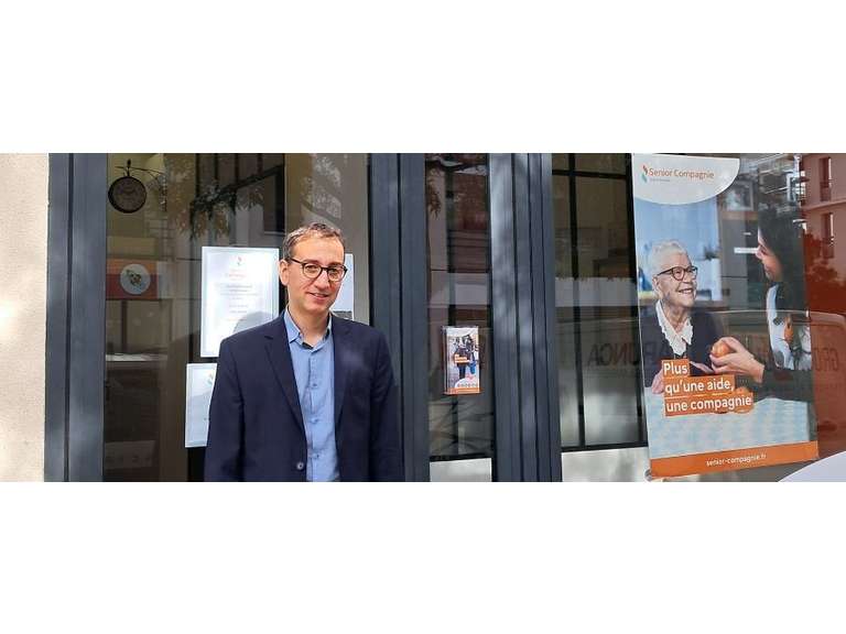 L’agence d’aide à domicile Senior Compagnie Saint-Médard-en-Jalles accueille un nouveau franchisé !