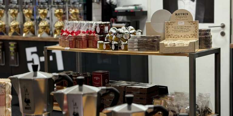 LES COMPTOIRS THÉ CAFÉ : nous accompagnons nos franchisés