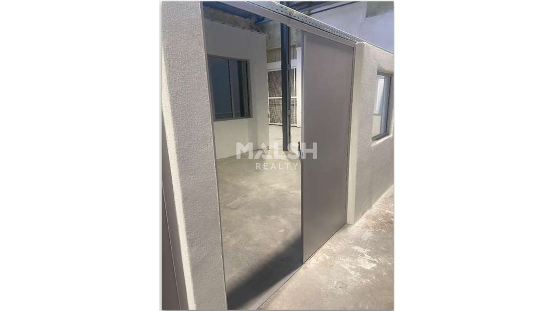 Atelier espace de stockage à louer à Villeurbanne