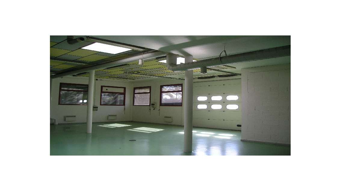 Atelier 302m² à louer à Verniolle Cap Delta