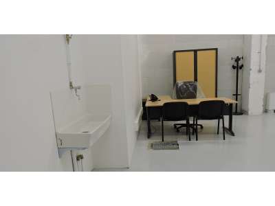 Location Locaux d'activités - Entrepôts à Valréas