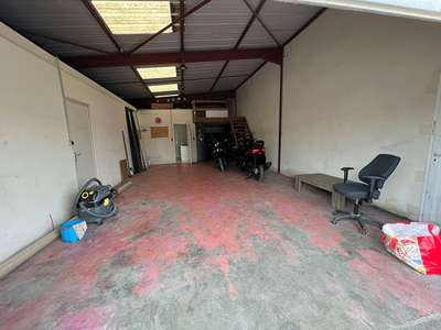 Loue local activité 110m² prox grands axes Angers