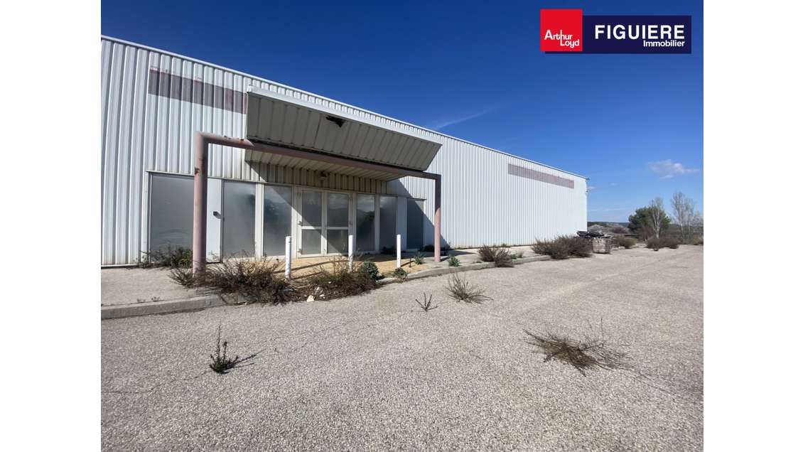 Loue bâtiment indépendant 1000m² à Bouc-Bel-Air