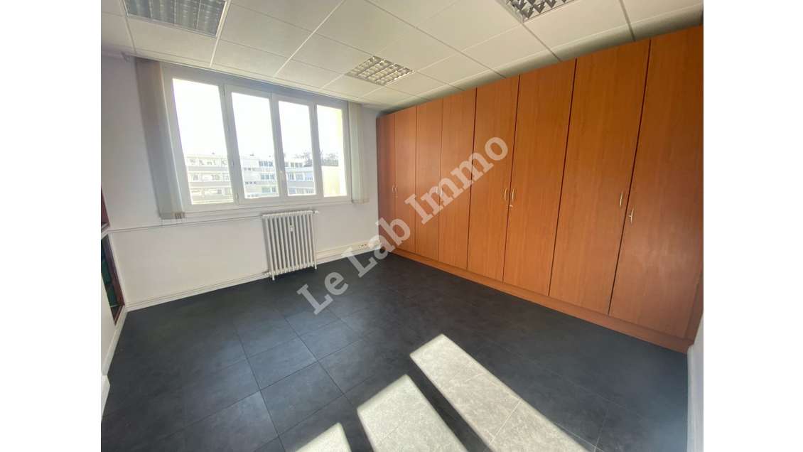 A louer bureaux de 75m² au Havre Bd de Strasbourg