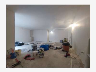 Location pure boutique extraction 147m² 75010