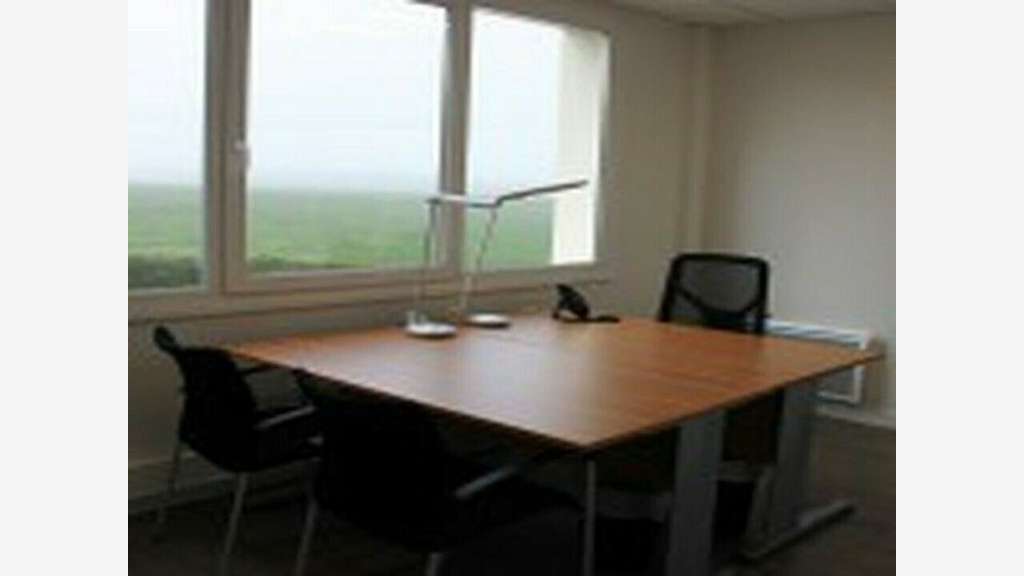 Bureau co-working  à louer de 17m² à L'Aigle (61)