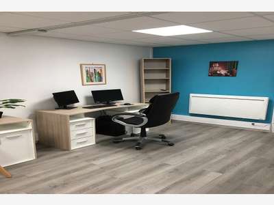 Bureau neuf équipé de 20m² à louer à Duvy (60)