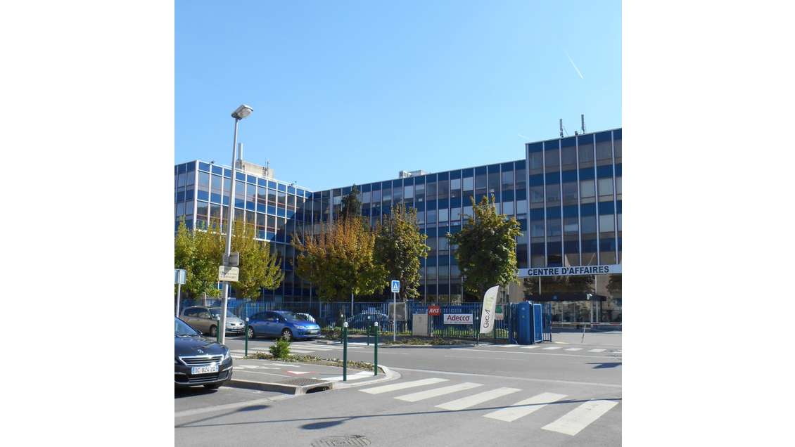 Bureaux de 12m² à louer à Paris-Charles de Gaulle
