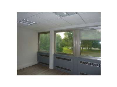 Location Bureaux à Neuville-en-Ferrain