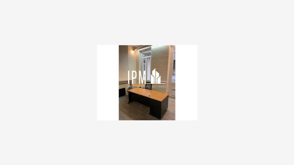 Bureaux de 163m² à louer à Marseille 13006 