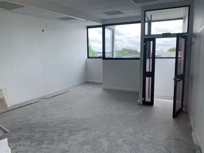 Loue bureaux 180m² proche grands axes à Angers Est