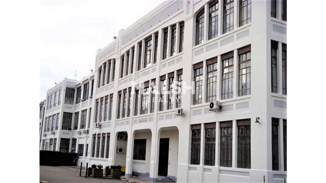 Loue bureaux 18m² à Vaulx en Velin Carré de Soie