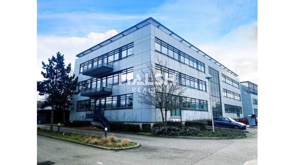 Bureaux de 201m² à louer à Saint Priest