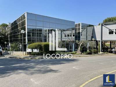 A louer bureaux de 304m² Valbonne Sophia-Antipolis
