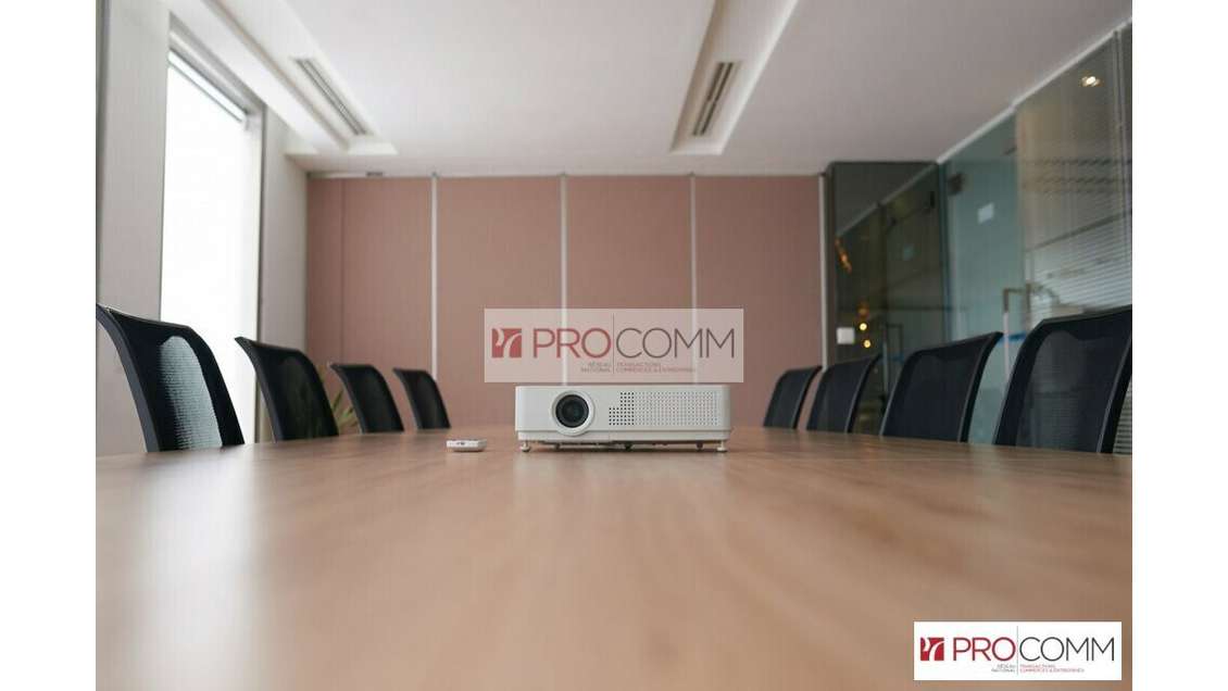 Loue bureaux de 71m² au 2ème étage à Chartres