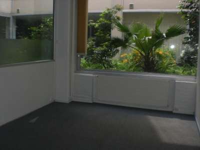 Bureaux de 72m² à louer en RDC à Lille